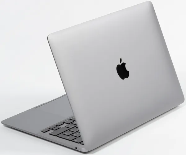 MacBook Air M1